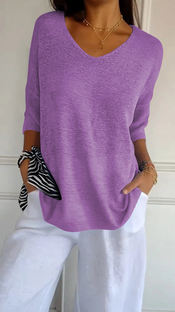 OLIVIA | PLAIN-COLORED KNITTED TOP WITH A V-NECK